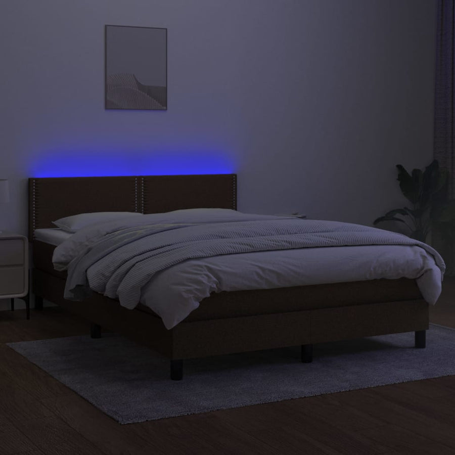 Boxspring Met Matras En Led Stof Donkerbruin 140 x 200 cm Effen met spijkers