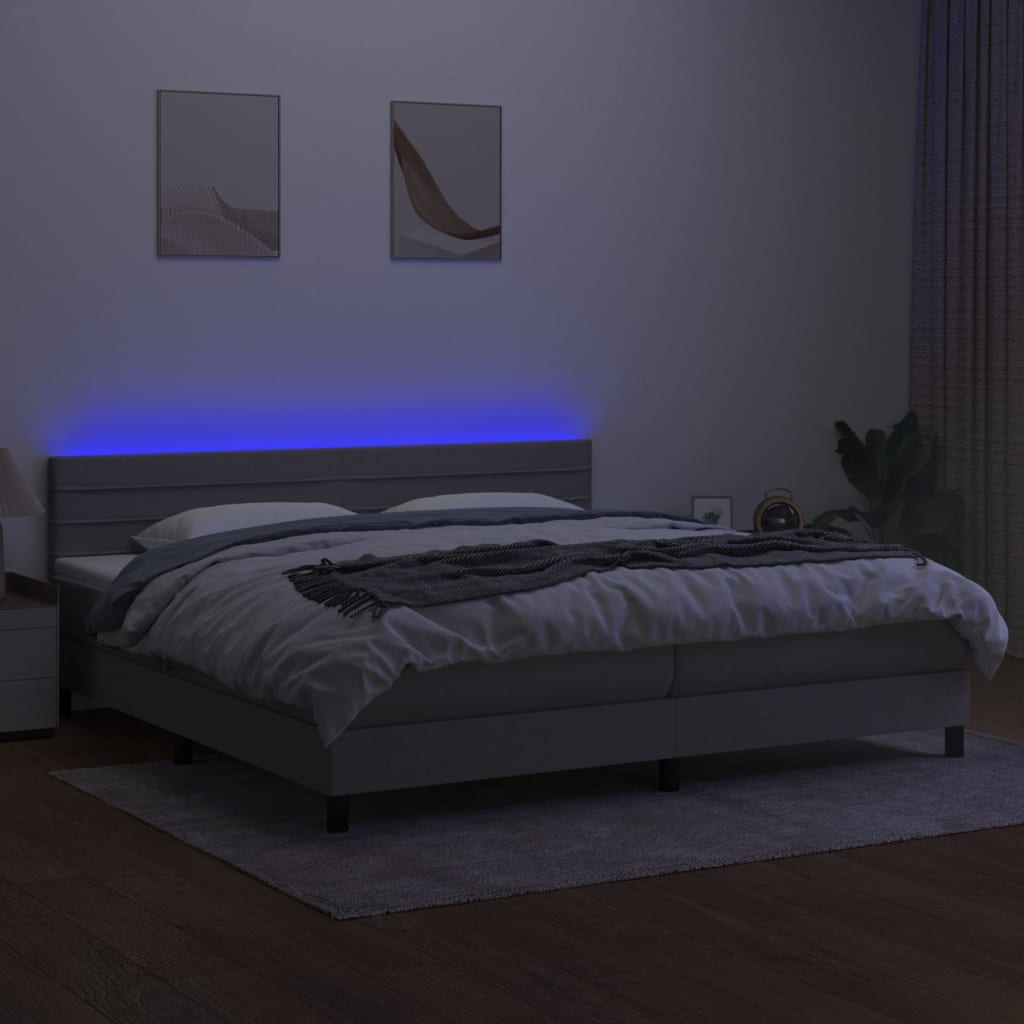 Boxspring Met Matras En Led Stof Lichtgrijs 200 x 200 cm Horizontale strepen