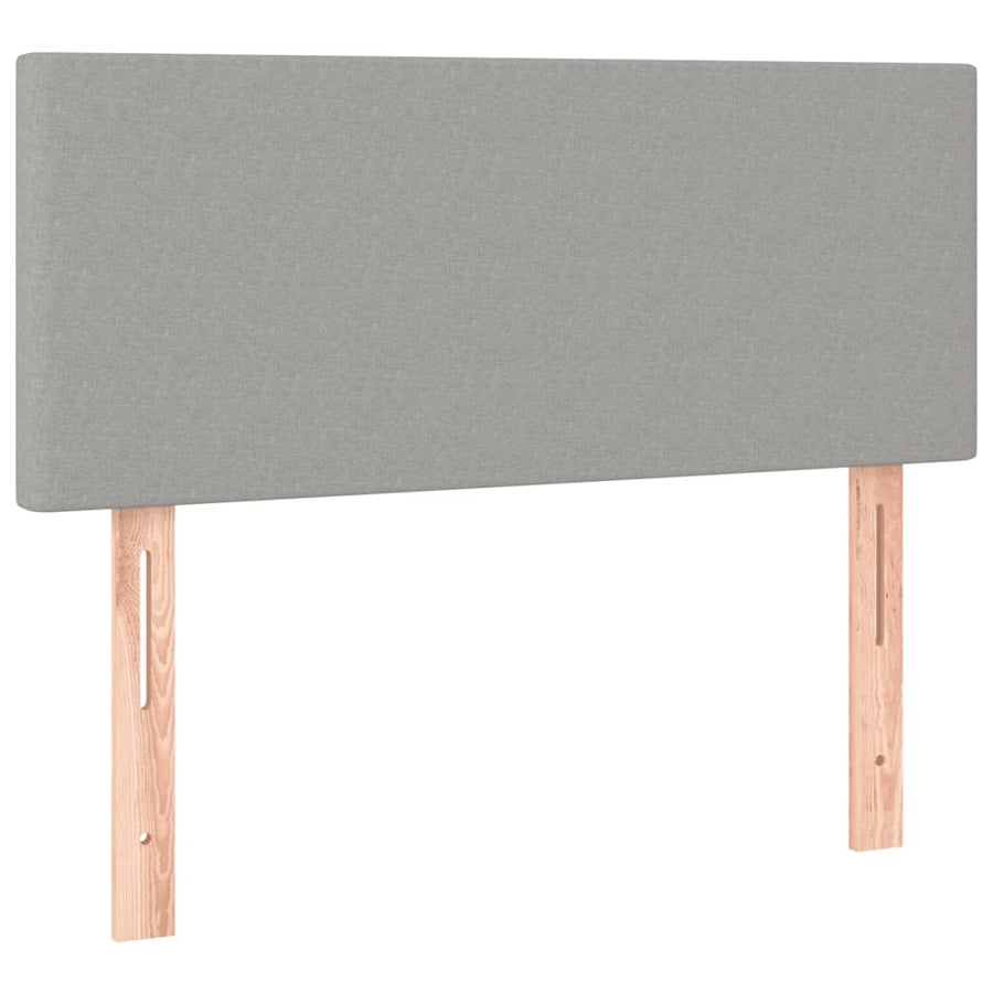 Boxspring met matras en LED stof lichtgrijs 120x200 cm 120 x 200 cm Effen ontwerp
