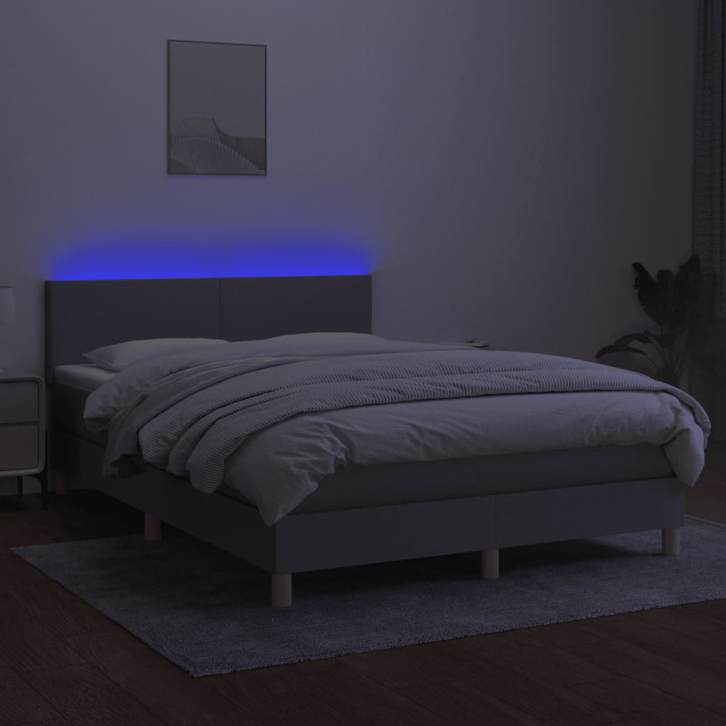 Boxspring met matras en LED stof lichtgrijs 140x200 cm 140 x 200 cm Effen ontwerp