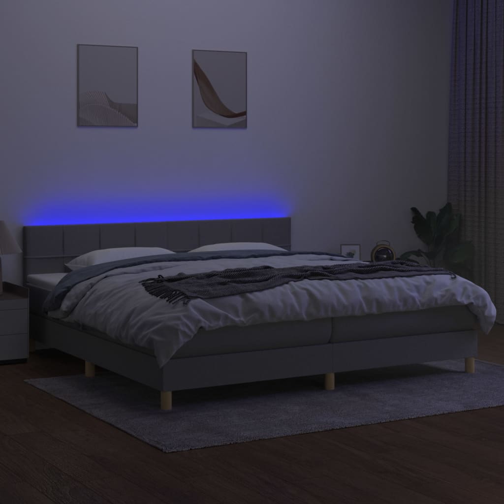 Boxspring met matras en LED stof lichtgrijs 200x200 cm 200 x 200 cm Blok met vierkanten