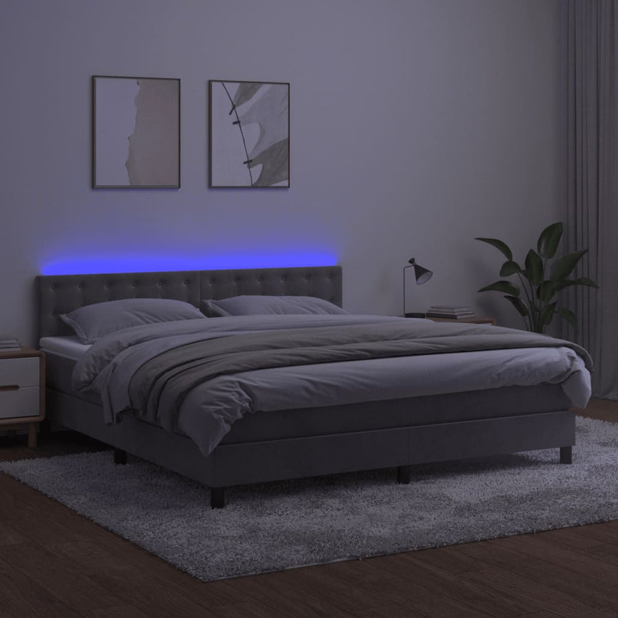 Boxspring Met Matras En Led Fluweel Lichtgrijs 180 x 200 cm Knopen