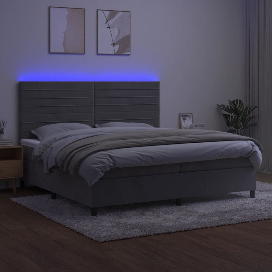 Boxspring Met Matras En Led Fluweel Lichtgrijs 200 x 200 cm Horizontale strepen
