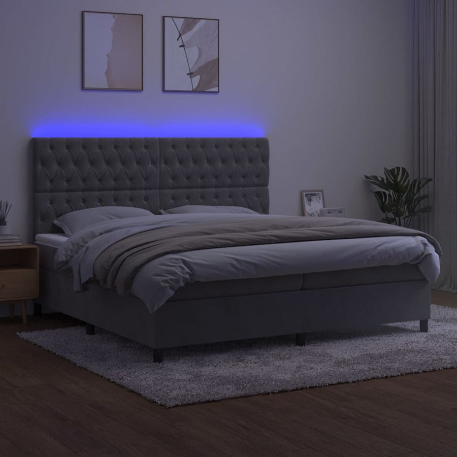 Boxspring Met Matras En Led Fluweel Lichtgrijs 200 x 200 cm Getuft ontwerp