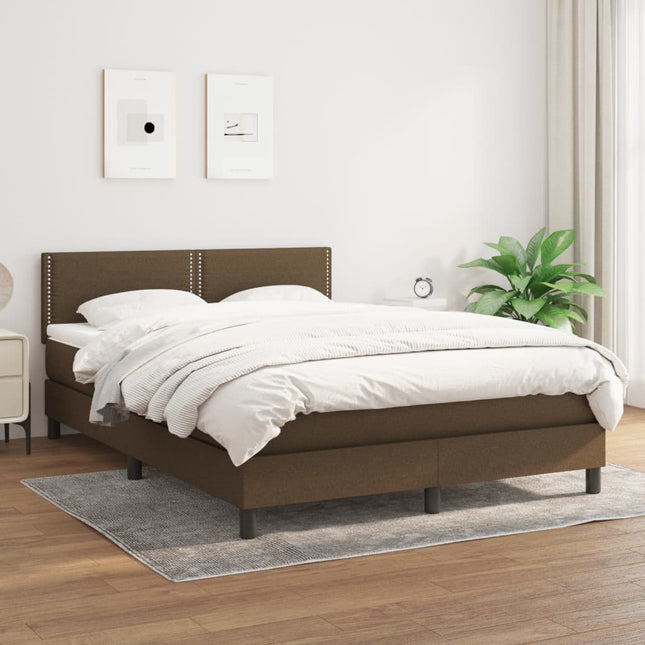 Boxspring met matras stof donkerbruin 140x200 cm 140 x 200 cm Effen met spijkers