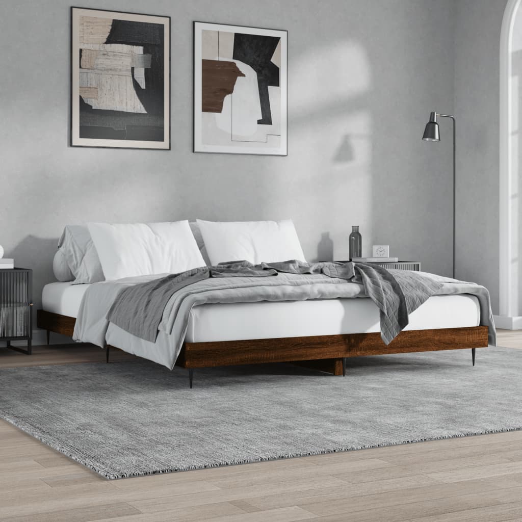 Bedframe Bewerkt Hout Bruin Eikenkleur 200 x 200 cm