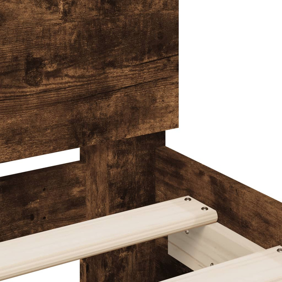 Bedframe met hoofdeinde bewerkt hout gerookt eiken 160x200 cm 160 x 200 cm Gerookt eiken