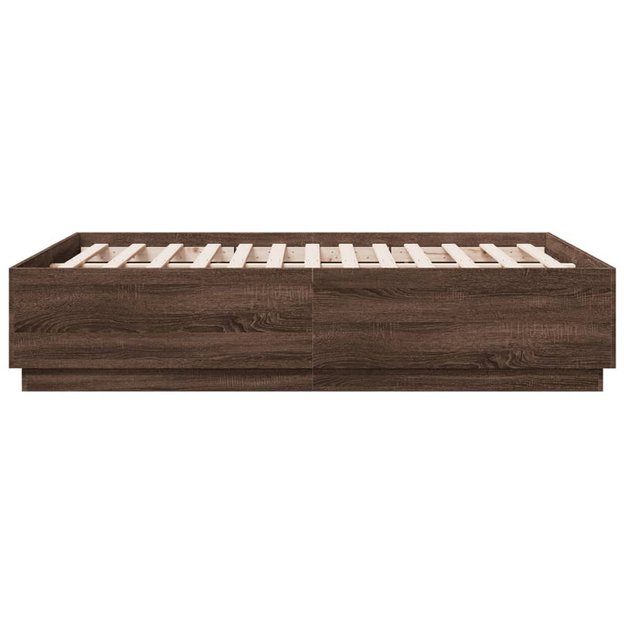 Bedframe met LED-verlichting bruin eikenkleurig 135x190 cm