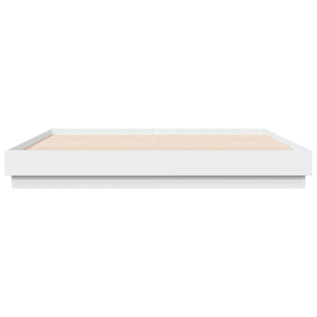 Bedframe bewerkt hout wit 180x200 cm