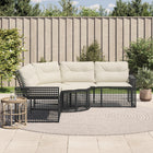 L-vormige loungebank poly rattan zwart met kussens en voetenbank