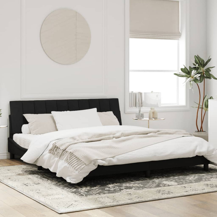 Bedframe Met Hoofdeinde Fluweel Zwart 180X200 Cm