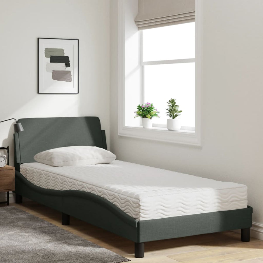 Bed met matras stof donkergrijs 80x200 cm