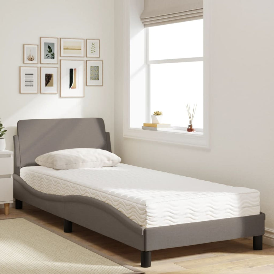 Bed met matras stof taupe 80x200 cm