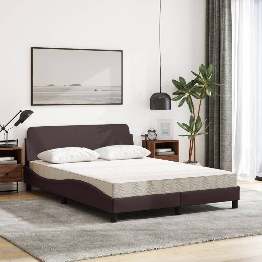 Bed met matras stof donkerbruin 140x190 cm