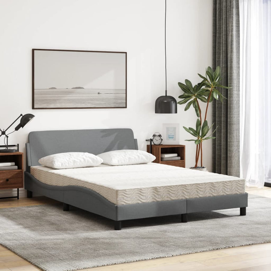Bed met matras stof lichtgrijs 140x200 cm