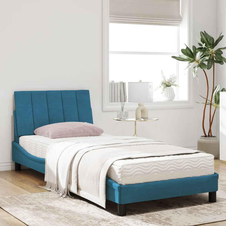 Bed met matras fluweel blauw 90x200 cm