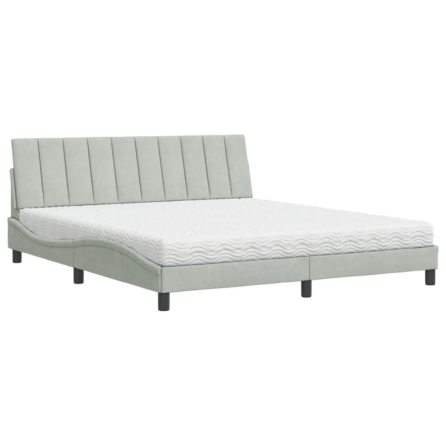 Bed met matras fluweel lichtgrijs 180x200 cm