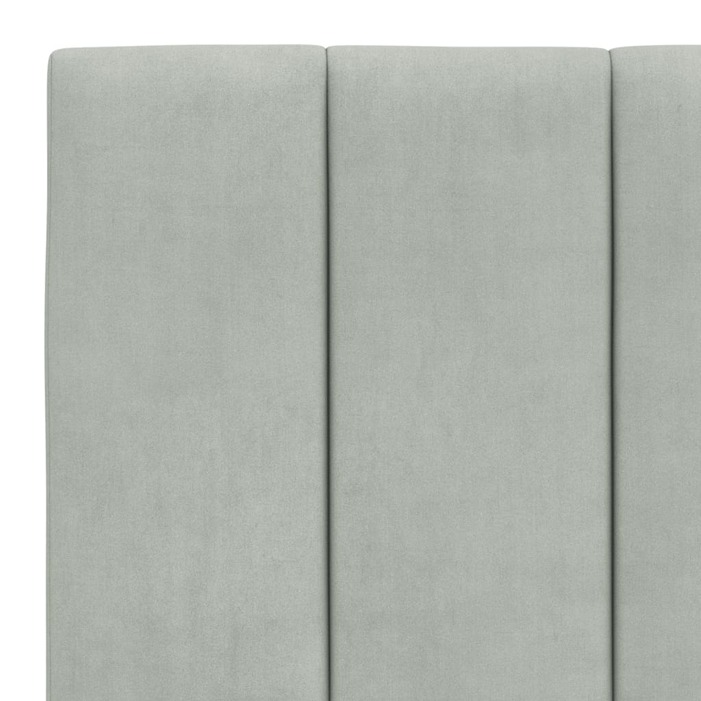 Bed met matras fluweel lichtgrijs 180x200 cm