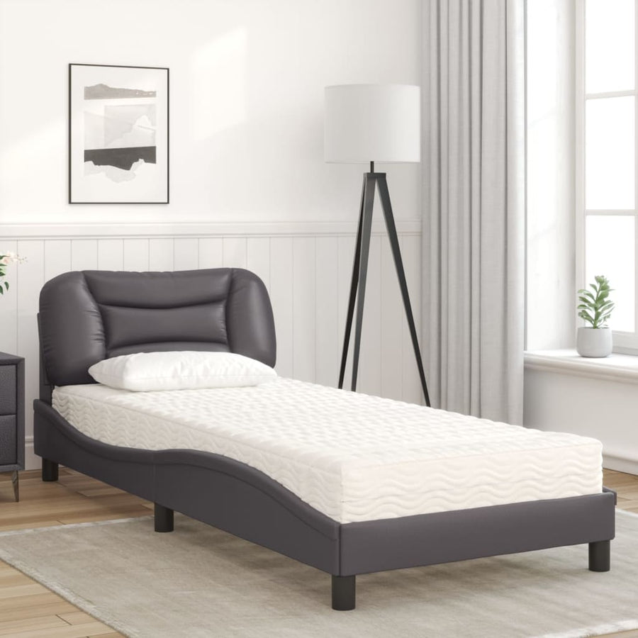 Bed met matras kunstleer grijs 90x200 cm
