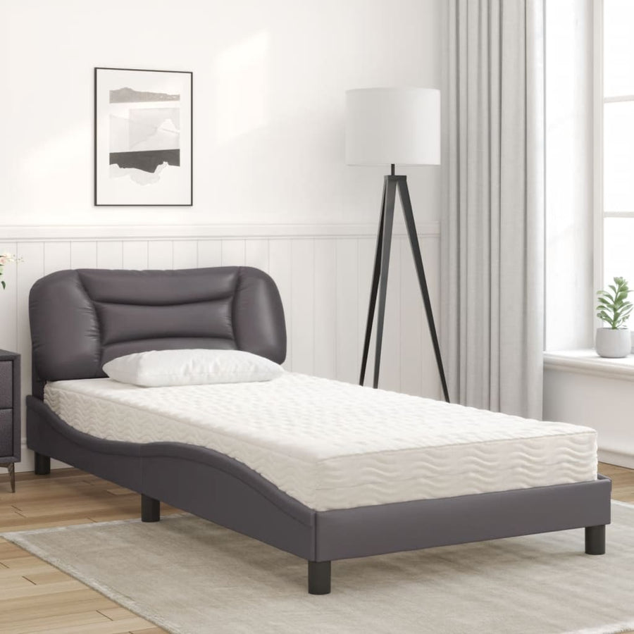 Bed met matras kunstleer grijs 100x200 cm