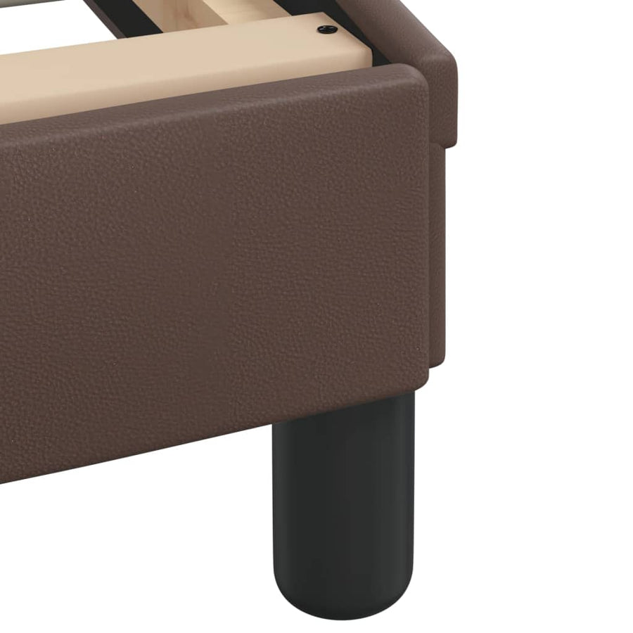 Bed met matras kunstleer bruin 140x190 cm