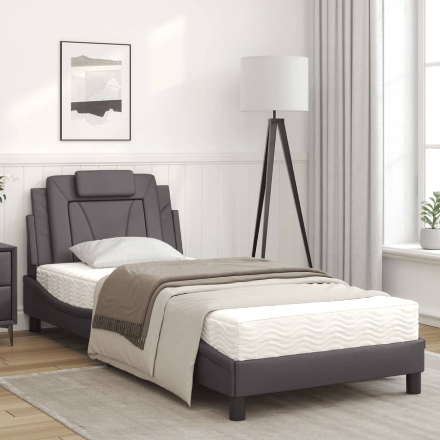 Bed met matras kunstleer grijs 90x190 cm
