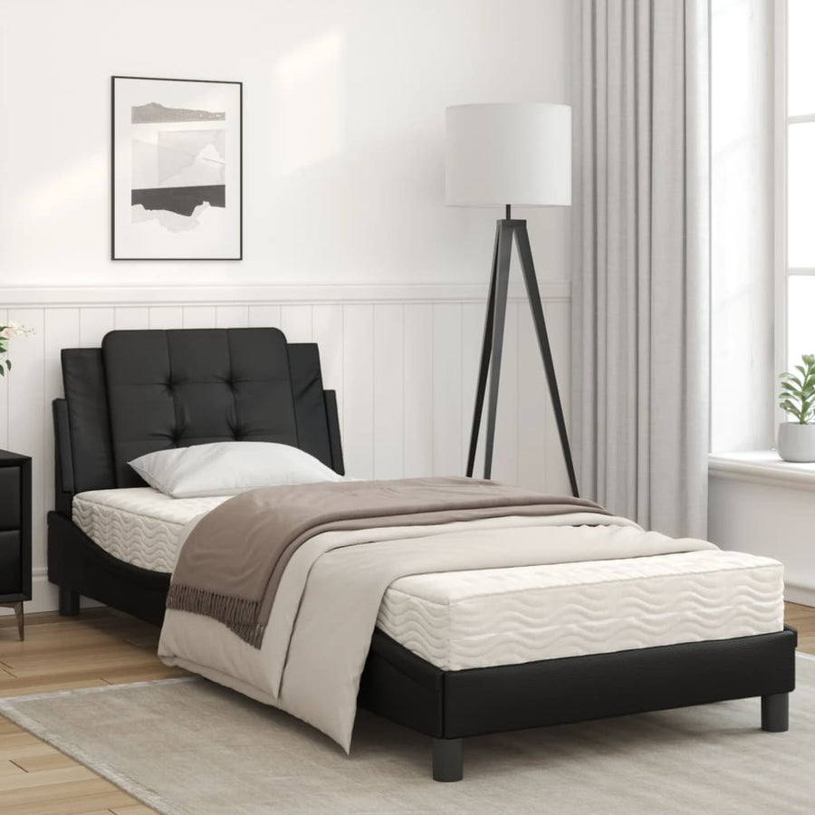 Bed met matras kunstleer zwart 80x200 cm