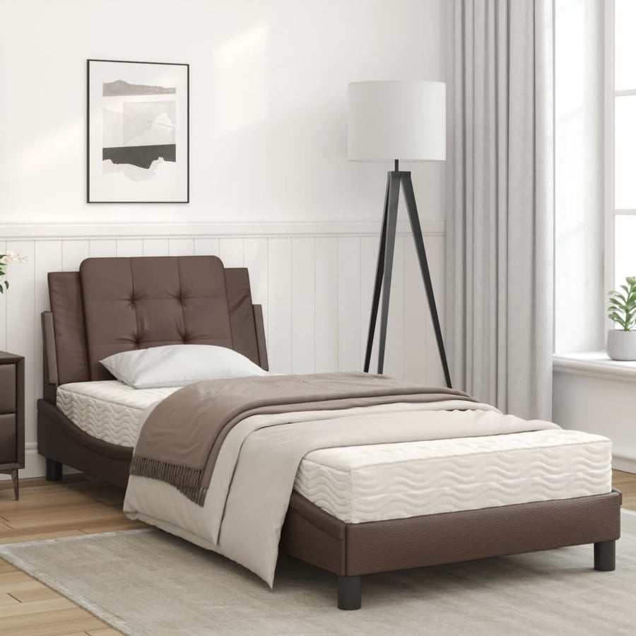 Bed met matras kunstleer bruin 80x200 cm