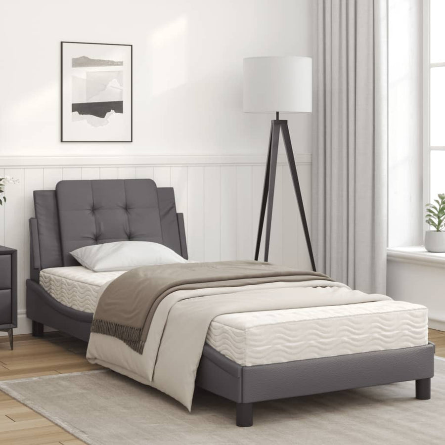 Bed met matras kunstleer grijs 90x190 cm