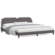 Bed met matras grijs 200x200 cm kunstleer