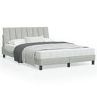 Bedframe 120x200 cm lichtgrijs fluweel met LED