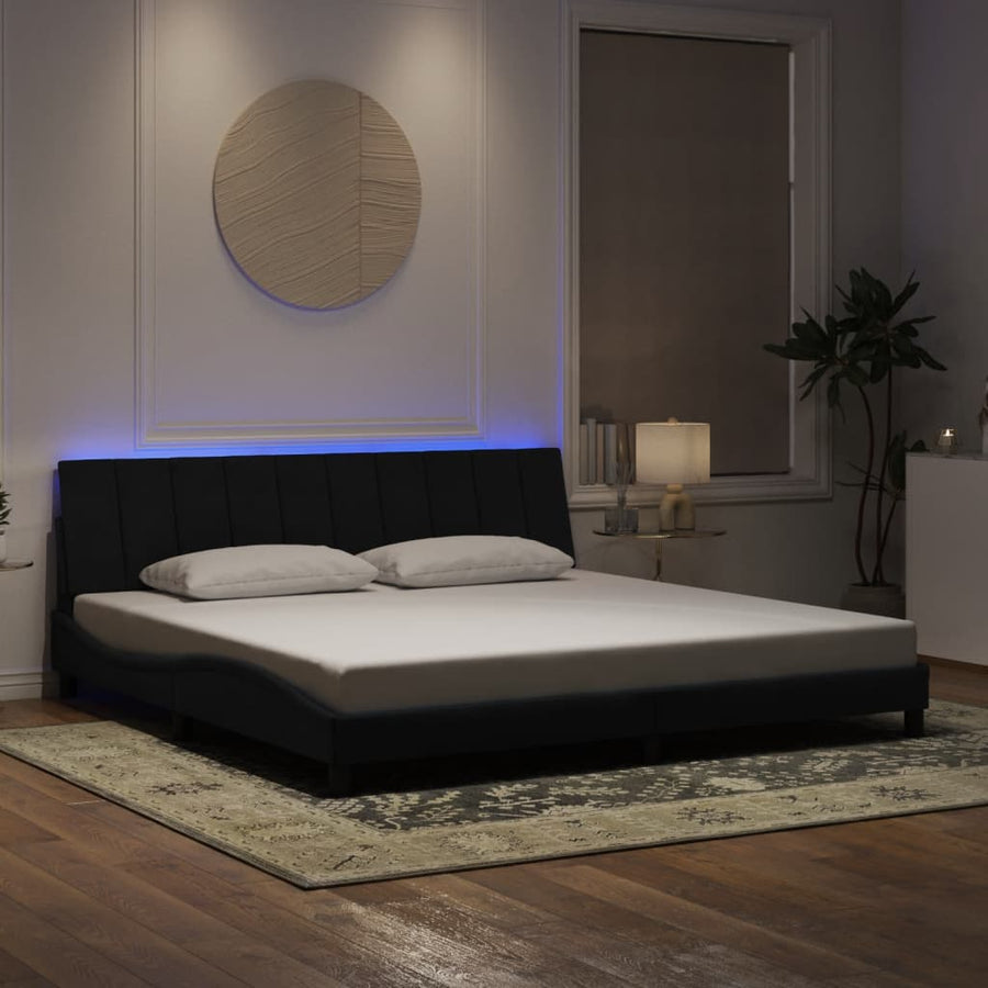 Bedframe Met Led-Verlichting Fluweel Zwart 200X200 Cm