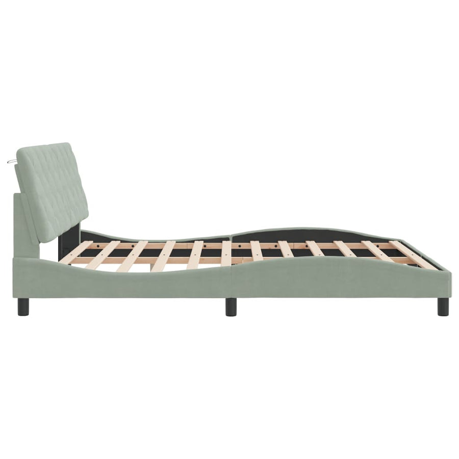 Bedframe met LED-verlichting fluweel lichtgrijs 180x200 cm