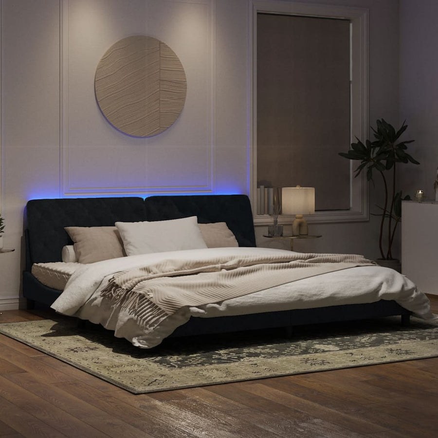 Bedframe met LED-verlichting fluweel zwart 200x200 cm