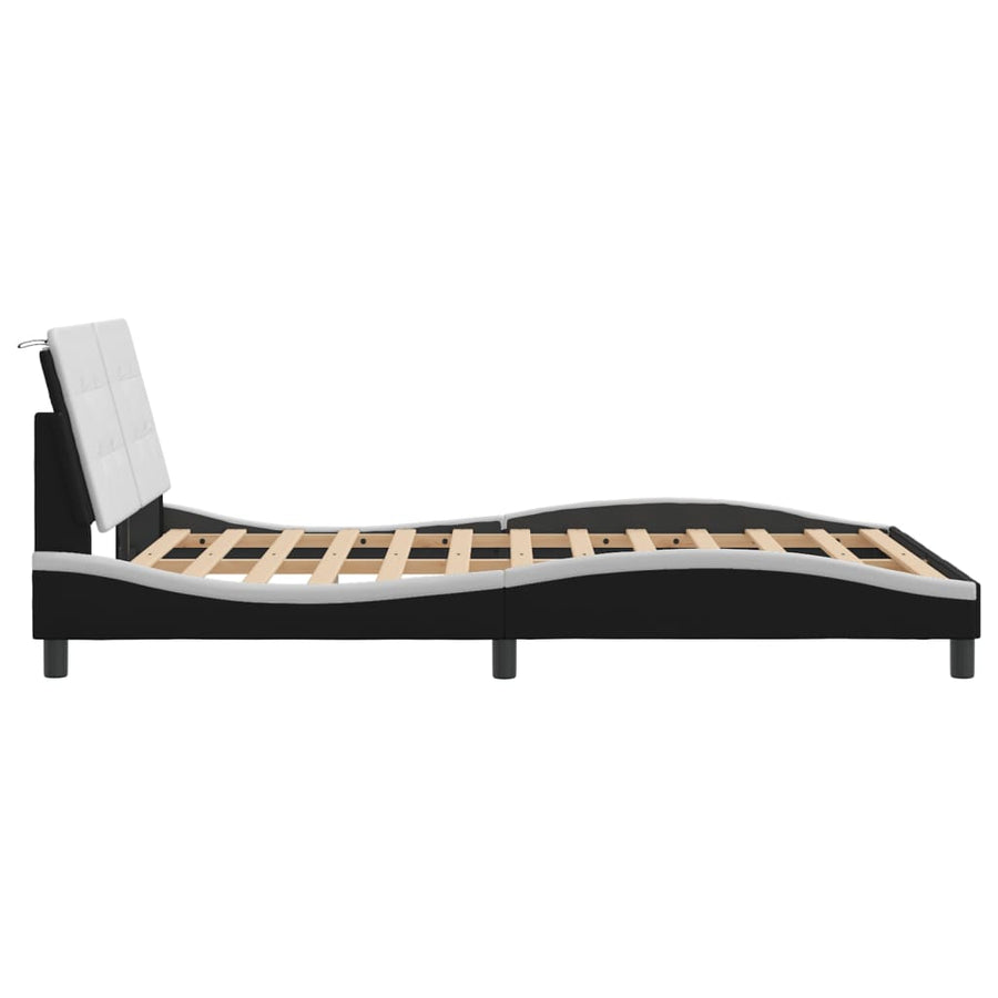 Bedframe met LED-verlichting kunstleer zwart en wit 140x190 cm