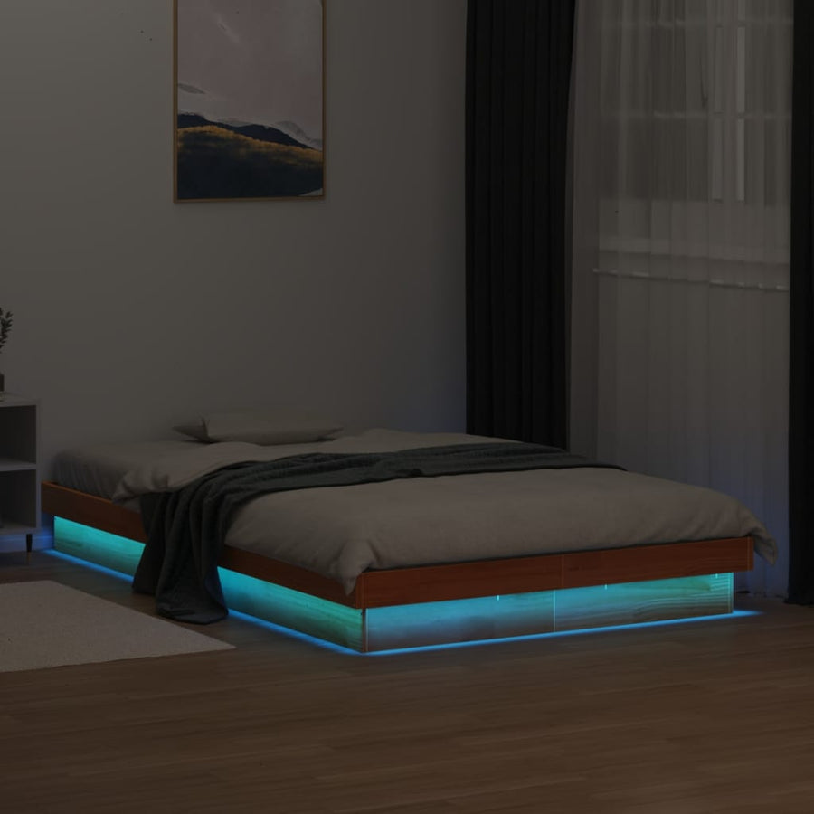 Bedframe Met Led-Verlichting Grenenhout Wasbruin 120X200 Cm