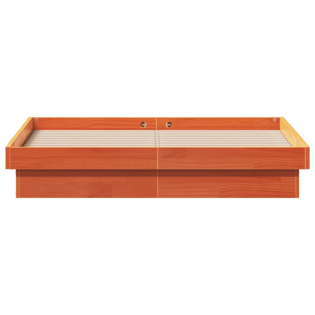 Bedframe Met Led Massief Grenenhout Wasbruin 140X200 Cm