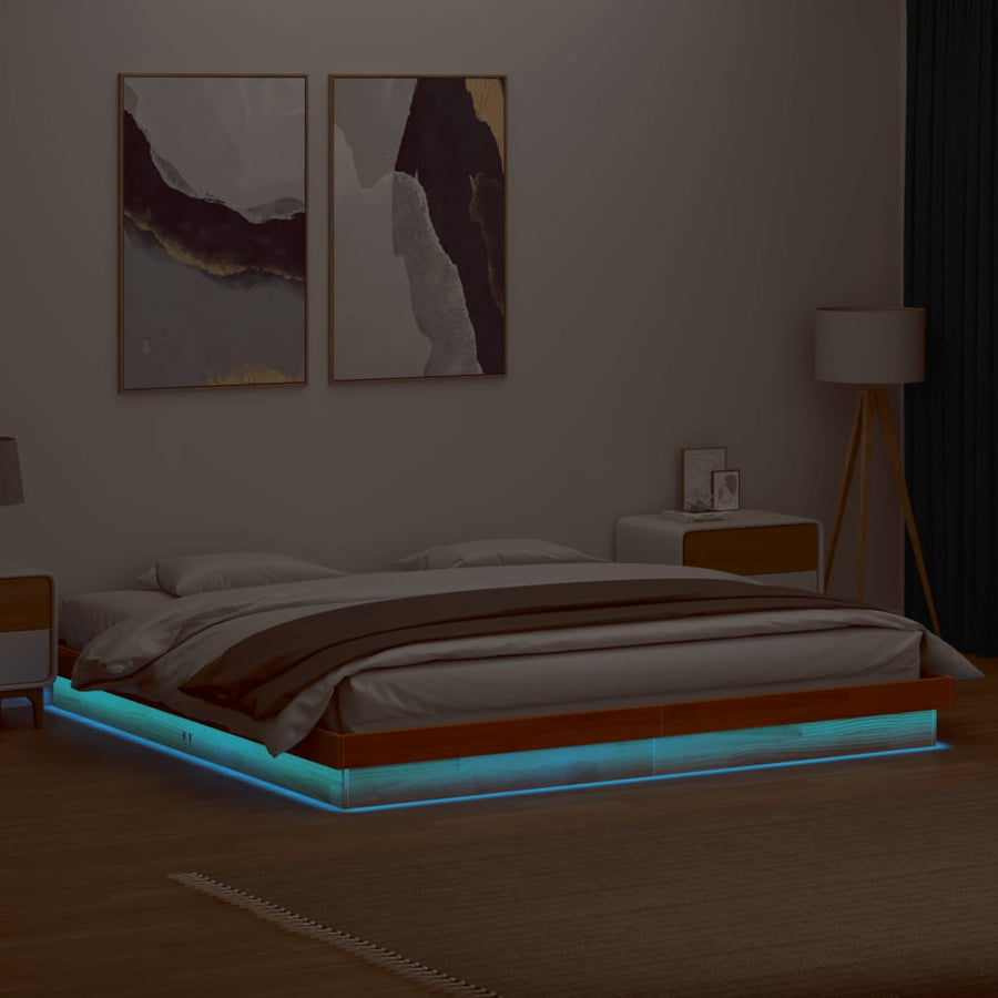 Bedframe Met Led Massief Grenenhout Wasbruin 200X200 Cm