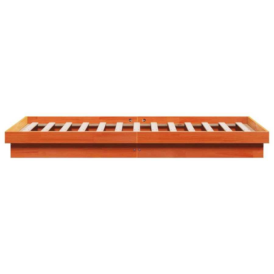 Bedframe Met Led Massief Grenenhout Wasbruin 200X200 Cm