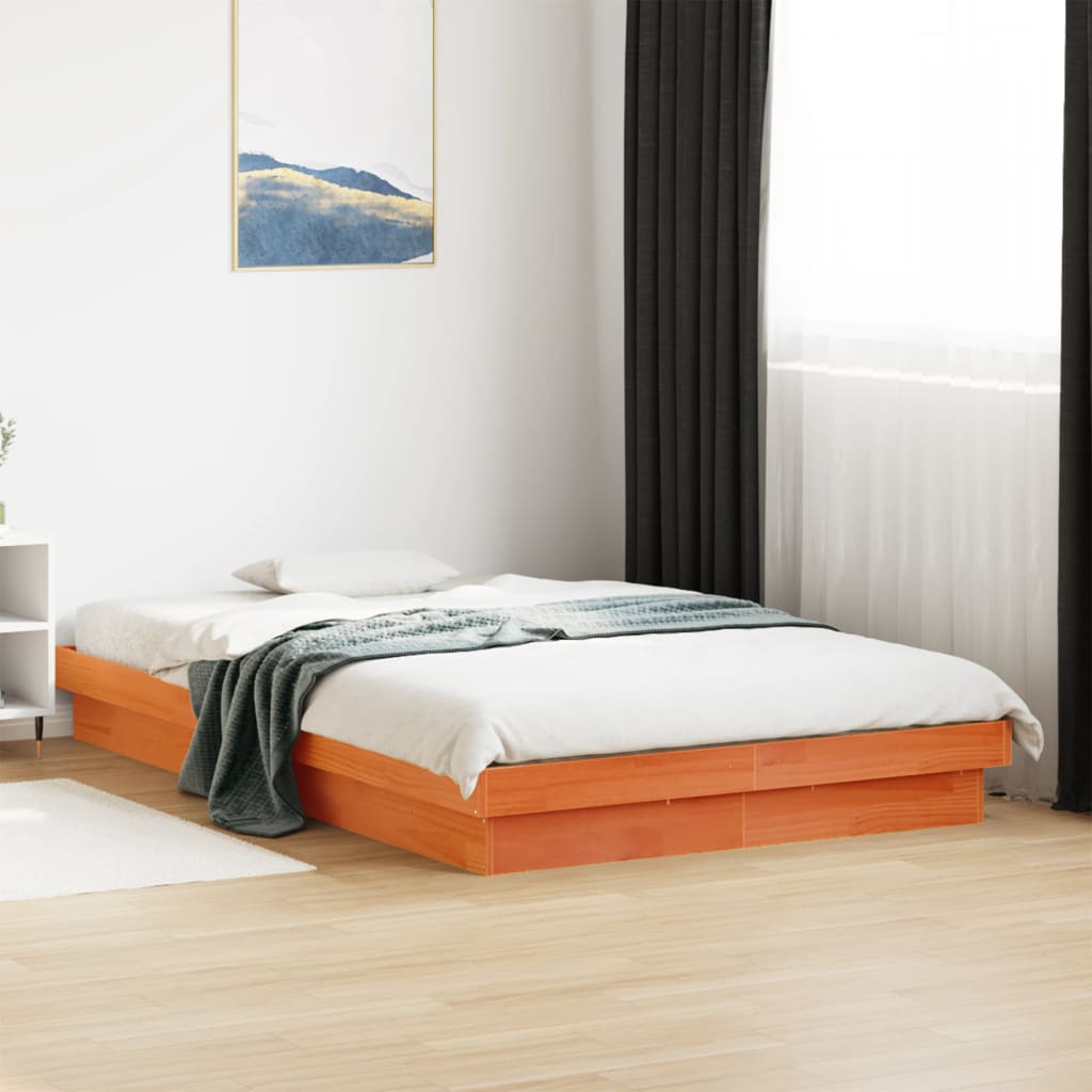 Bedframe Met Led Massief Grenenhout Wasbruin 135X190 Cm