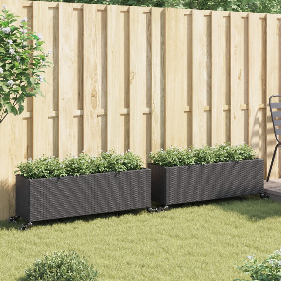Plantenbakken met wielen 2 st 107x32x38 cm poly rattan zwart
