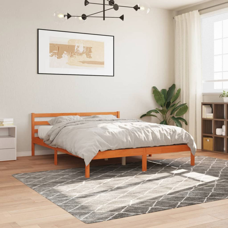 Bedframe massief grenenhout wasbruin 200x200 cm 200 x 200 cm Wasbruin