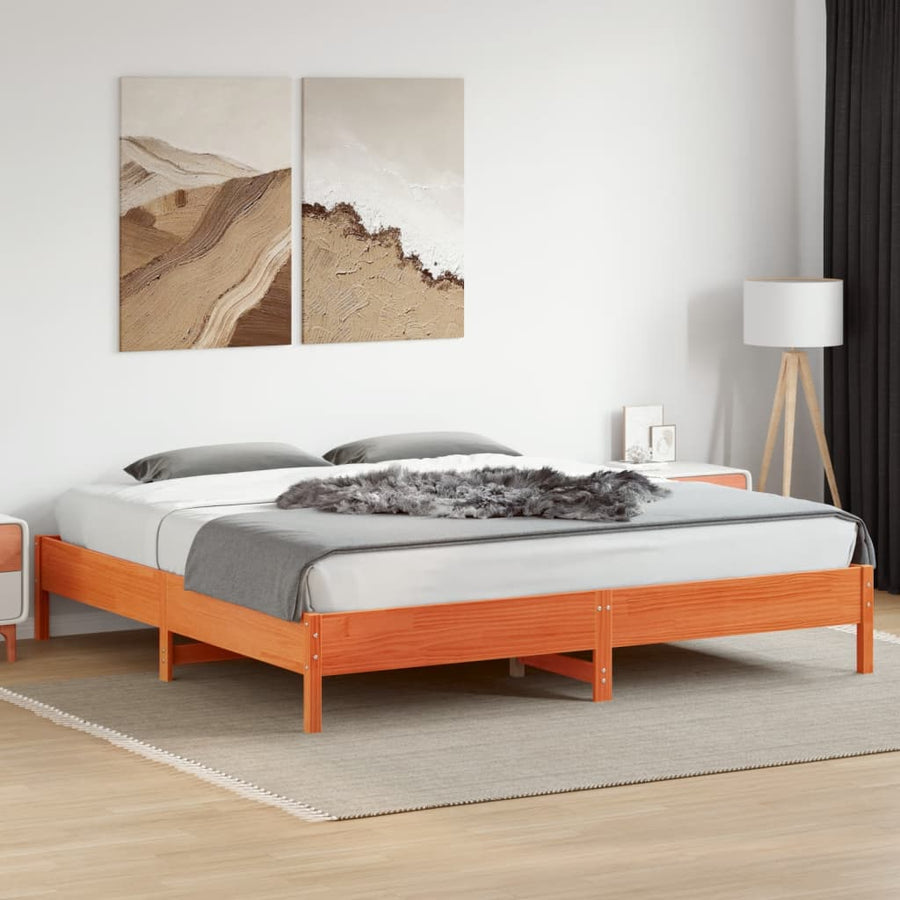 Bedframe massief grenenhout wasbruin 200x200 cm