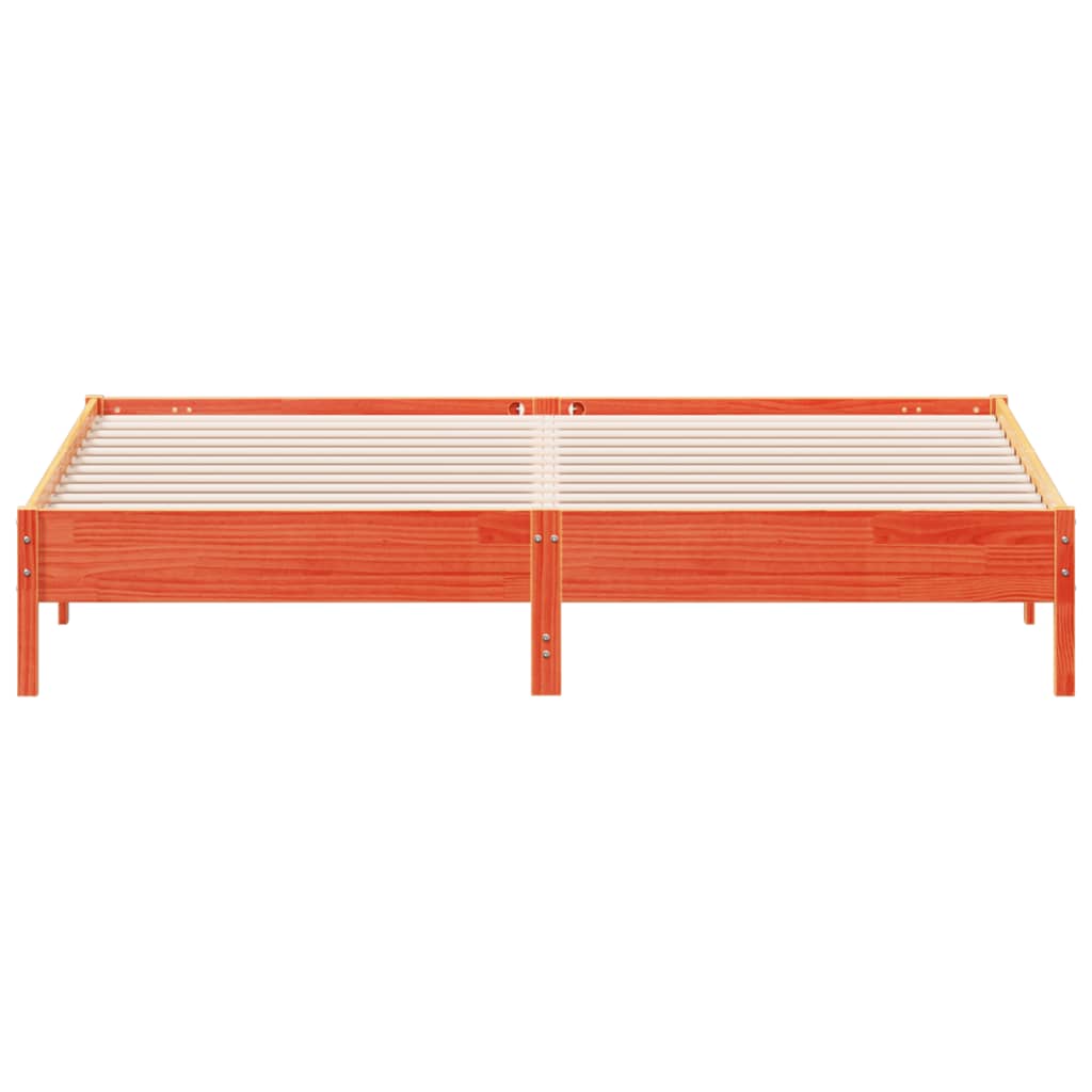 Bedframe massief grenenhout wasbruin 200x200 cm