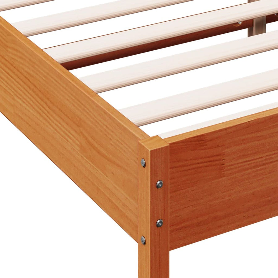 Bedframe met hoofdbord massief grenenhout wasbruin 200x200 cm