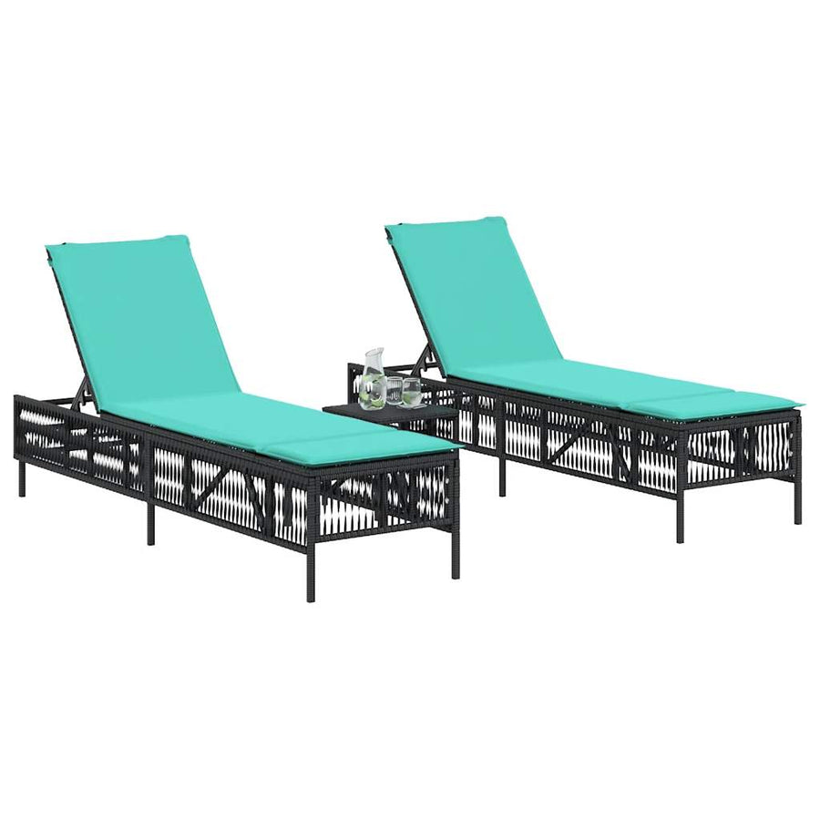 Ligstoelen 2 stuks met tafel Zwart Poly Rotan