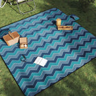 Foldable picnic blanket waves 200x200 cm velvet blue