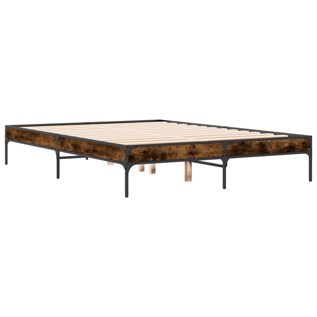 Bedframe bewerkt hout metaal gerookt eikenkleurig 135x190 cm