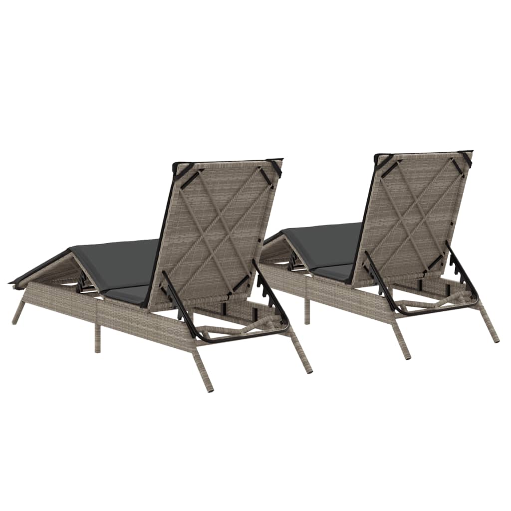 Ligstoelen 2 st met kussen poly rattan lichtgrijs