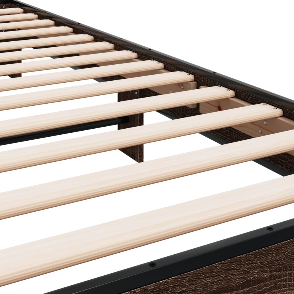 Bedframe bewerkt hout en metaal bruin eikenkleurig 90x190 cm